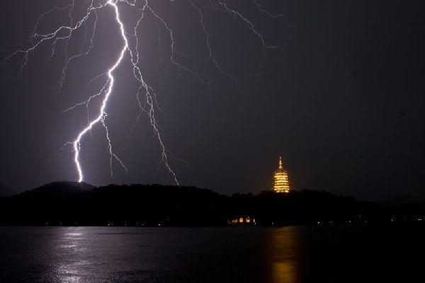 直播間虛擬背景打雷下雨怎么弄,直播間虛擬背景打雷下雨怎么弄  第1張